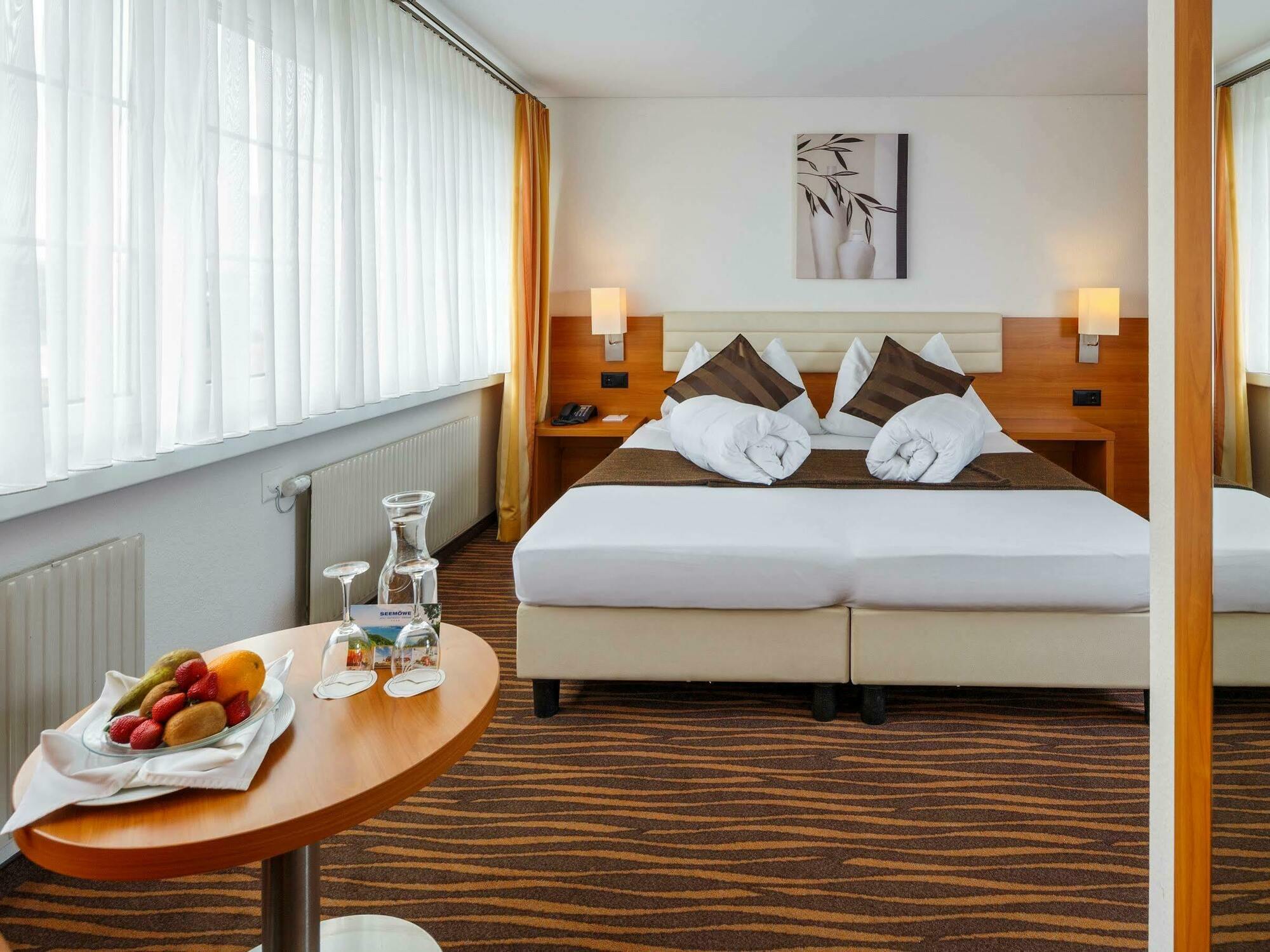 Seemoewe Swiss Quality Hotel Guttingen Exterior photo